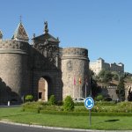 puerta de bisagra - toledo